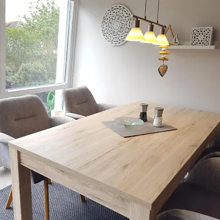 Appartamento Ferienwohnung 3 Im Fischerhaus Mit Wintergarten Sellin (Rugen)